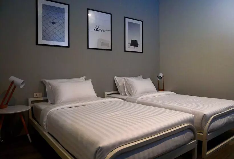 هتل Bhava Residence