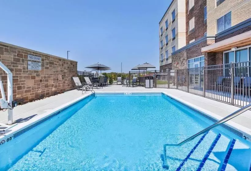 ホテル Fairfield Inn & Suites By Marriott Cincinnati Airport South/florence