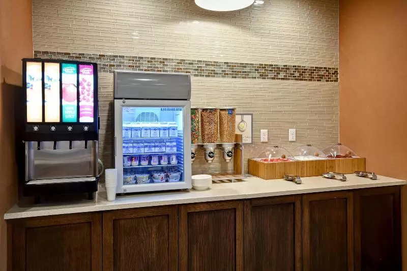 ホテル Fairfield Inn & Suites By Marriott Milwaukee North