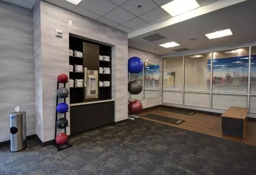 ホテル Fairfield Inn & Suites By Marriott Milwaukee North