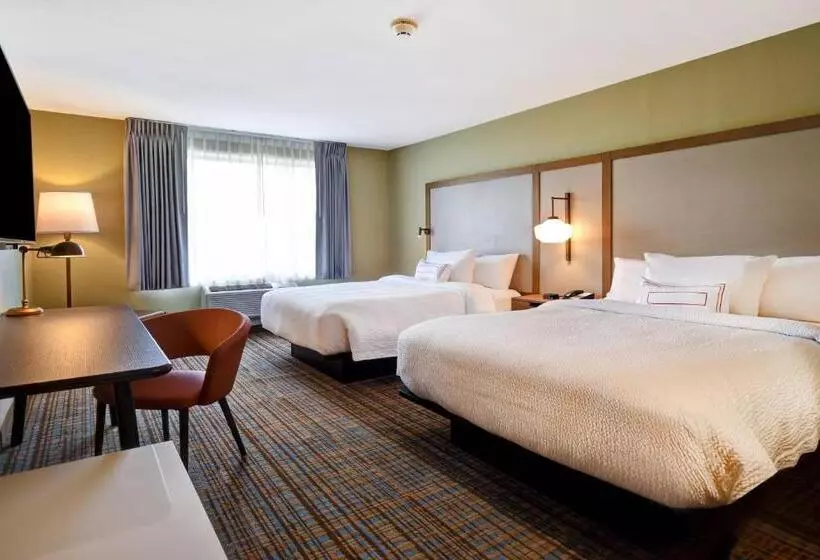 ホテル Fairfield Inn & Suites By Marriott Milwaukee North