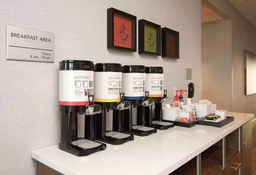 Hotelli Hampton Inn & Suites Nashville North Skyline