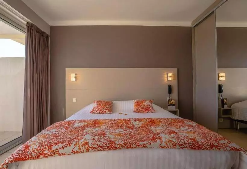 Hotelli Le Grand Pavois