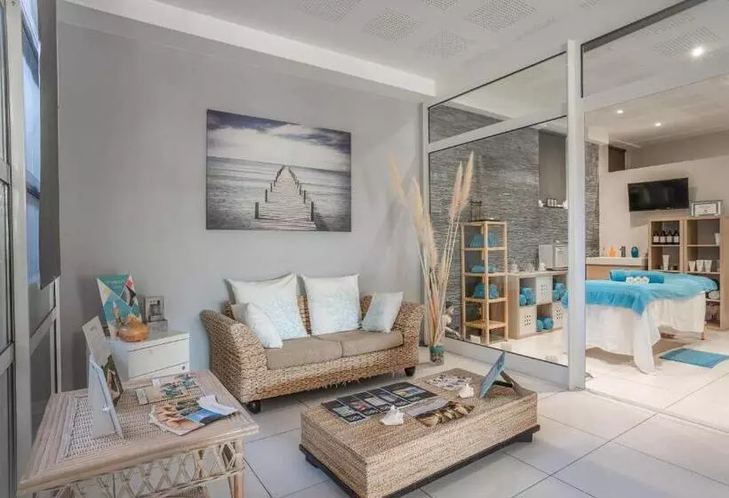 Hotelli Le Grand Pavois