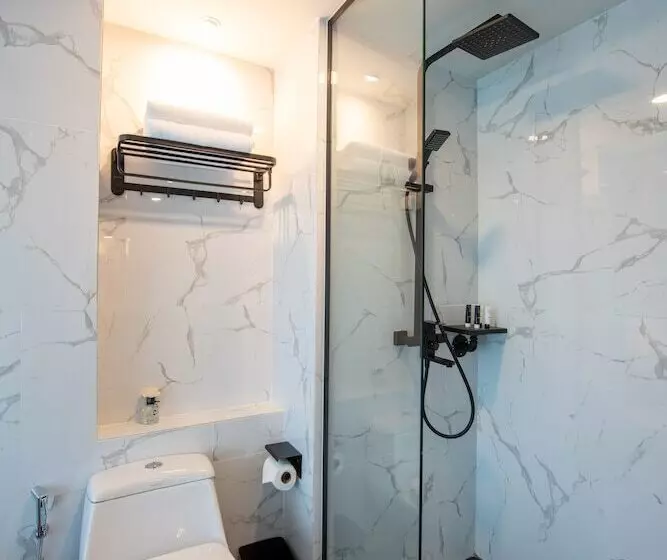 ホテル Mayson Place