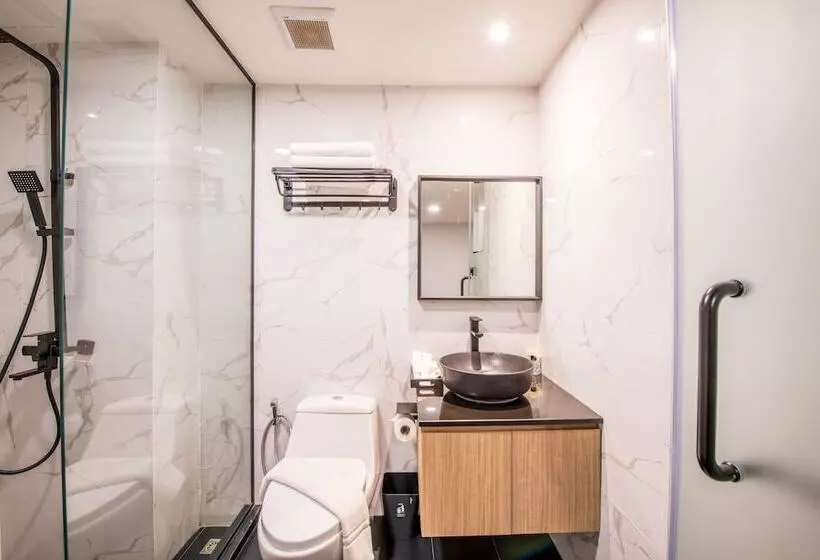 ホテル Mayson Place