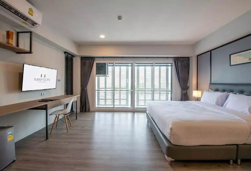 ホテル Mayson Place