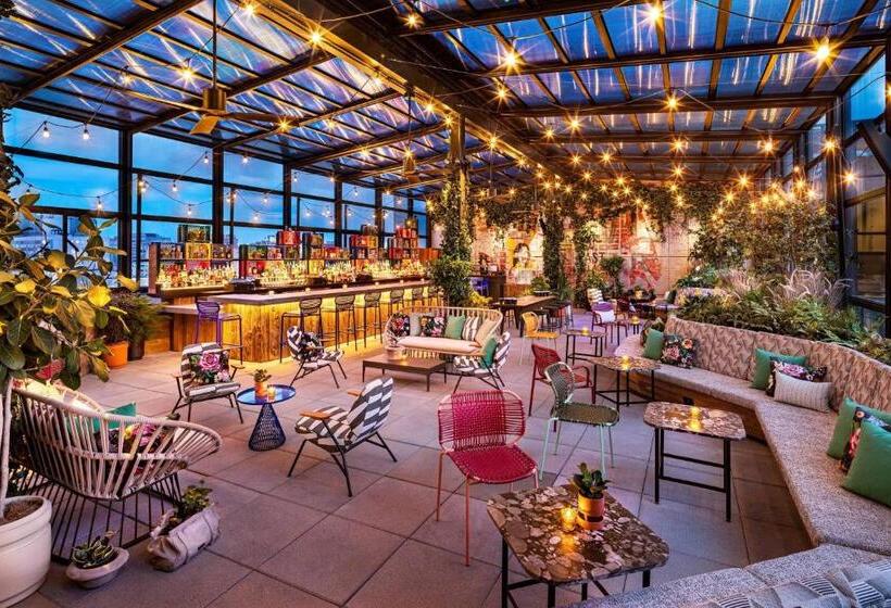 호텔 Moxy Nyc East Village