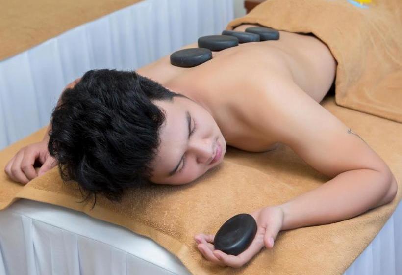 هتل Da Nang Sunlit Sea  & Apartment  Rhm Group