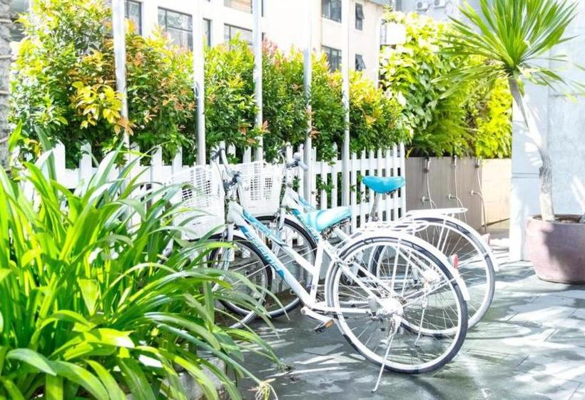 هتل Da Nang Sunlit Sea  & Apartment  Rhm Group