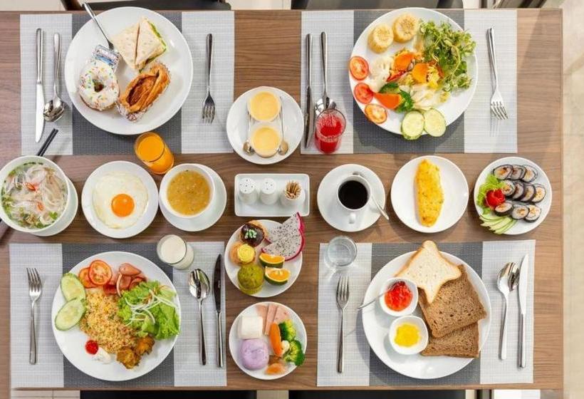 هتل Da Nang Sunlit Sea  & Apartment  Rhm Group