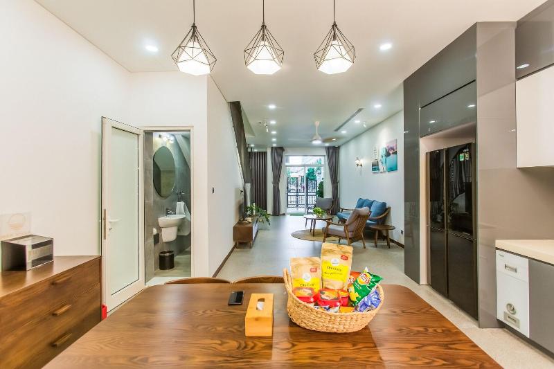 Mer Villa & Hotel Da Nang