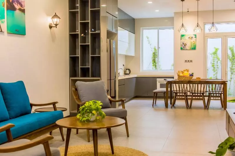 Mer Villa & Hotel Da Nang