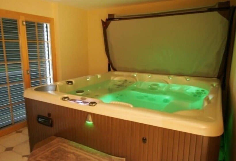 Bed and Breakfast Chalet La Rose Des Vents