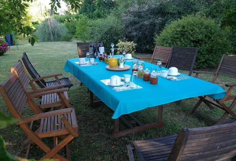 Aamiaismajoitus (B&B) Chambres D'hotes De Sauviolle