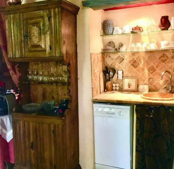 ベッドアンドブレックファースト Domaine La Lauren Avec Piscine Chauffée Et Jacuzzi