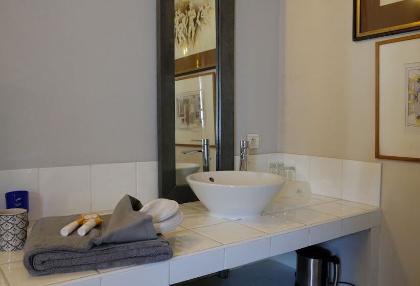 مبيت وإفطار La Maison Du Frene