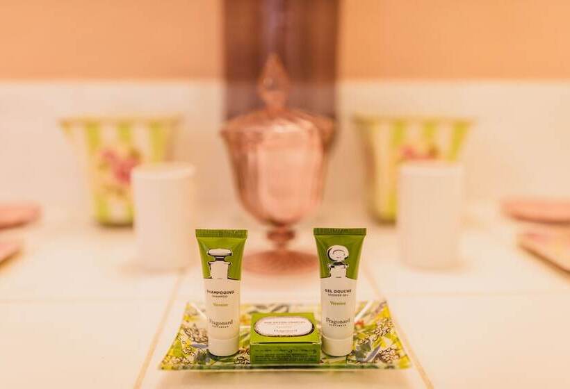 مبيت وإفطار La Maison Du Frene