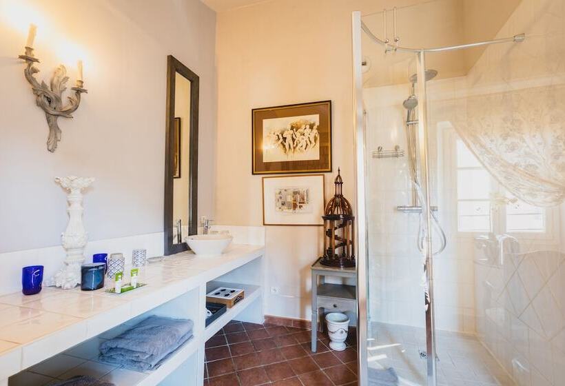 مبيت وإفطار La Maison Du Frene