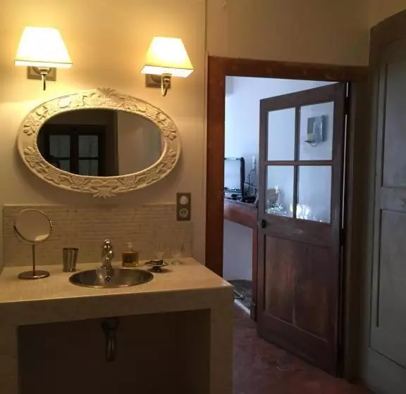 Aamiaismajoitus (B&B) Le M Maison D Hôtes