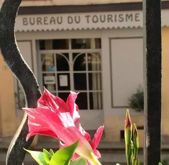 Aamiaismajoitus (B&B) Le M Maison D Hôtes