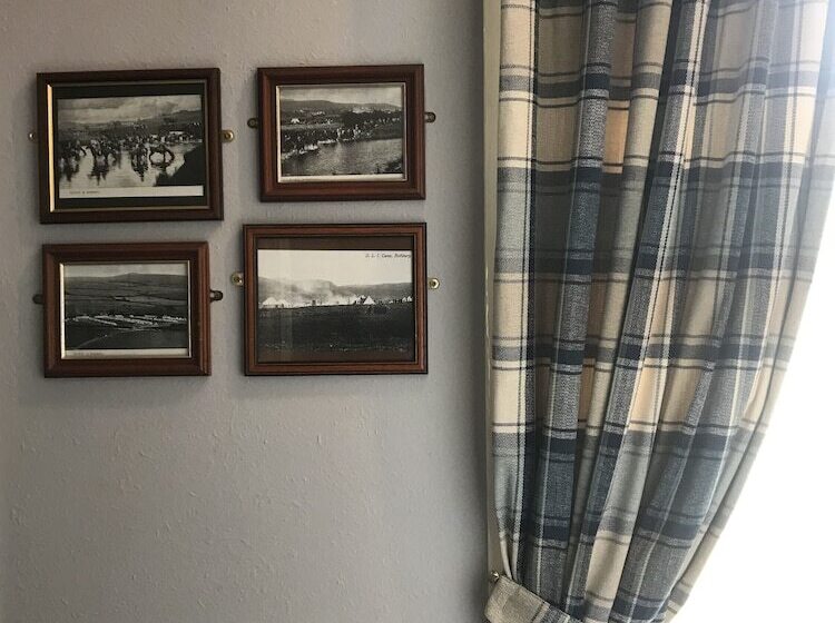 Bed and Breakfast Newcastle House