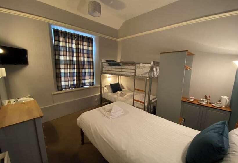 Bed and Breakfast Newcastle House