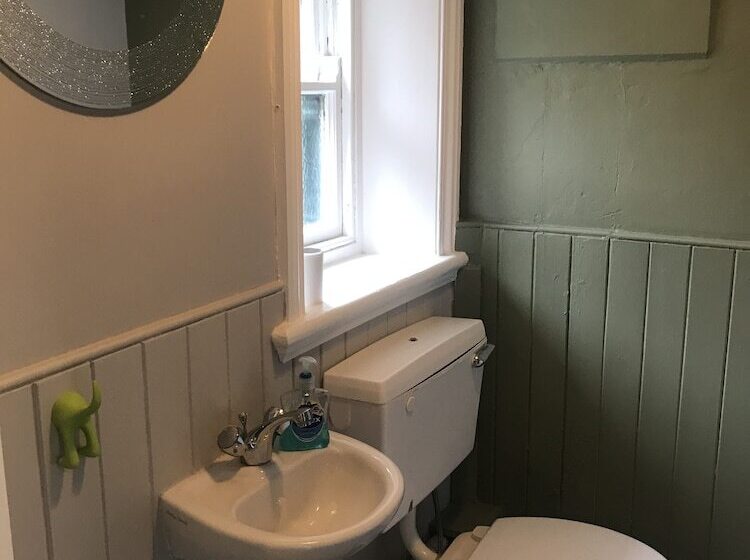 Bed and Breakfast Newcastle House