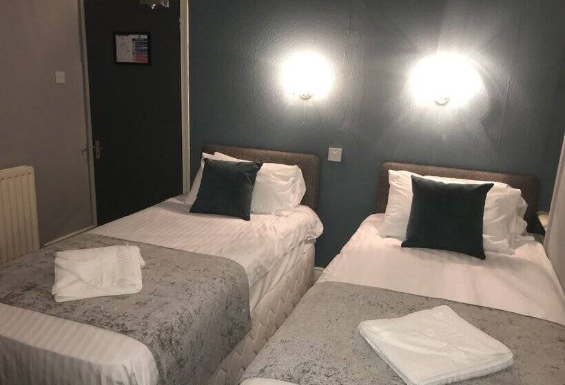 Bed and Breakfast Newcastle House