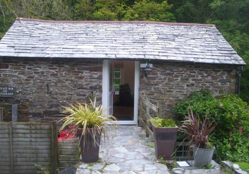 فندق فئة نجمة واحدة The Mill House