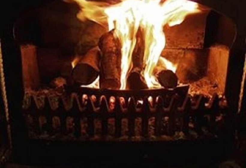 فندق فئة نجمة واحدة The Mill House