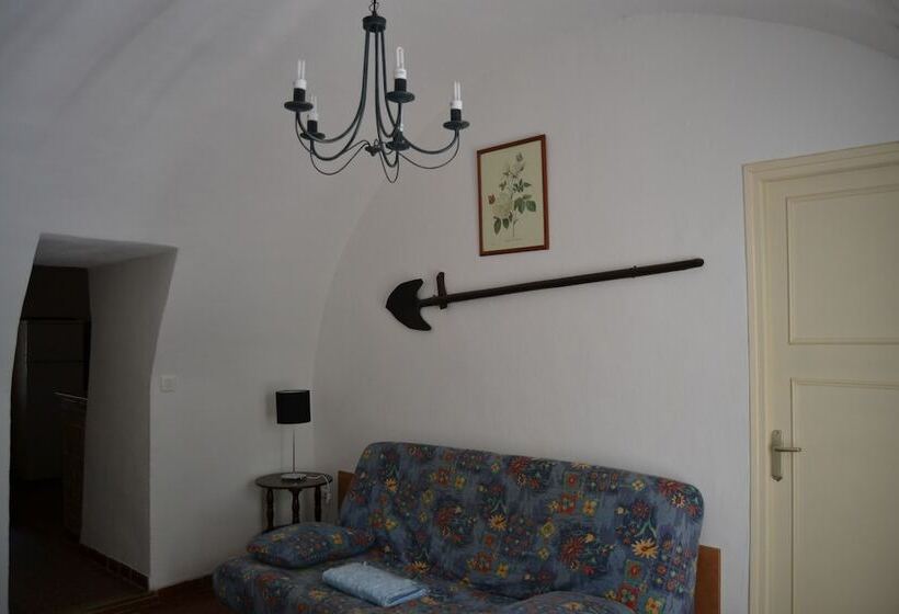 هتل Balanea   Campsite