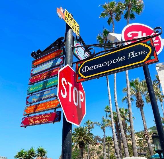 فندق Catalina Courtyard Suites