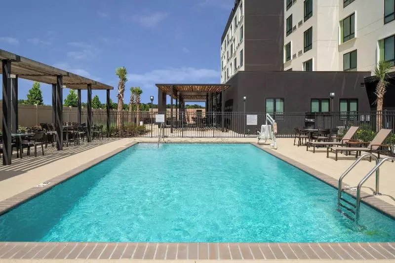 هتل Courtyard By Marriott Lafayette South