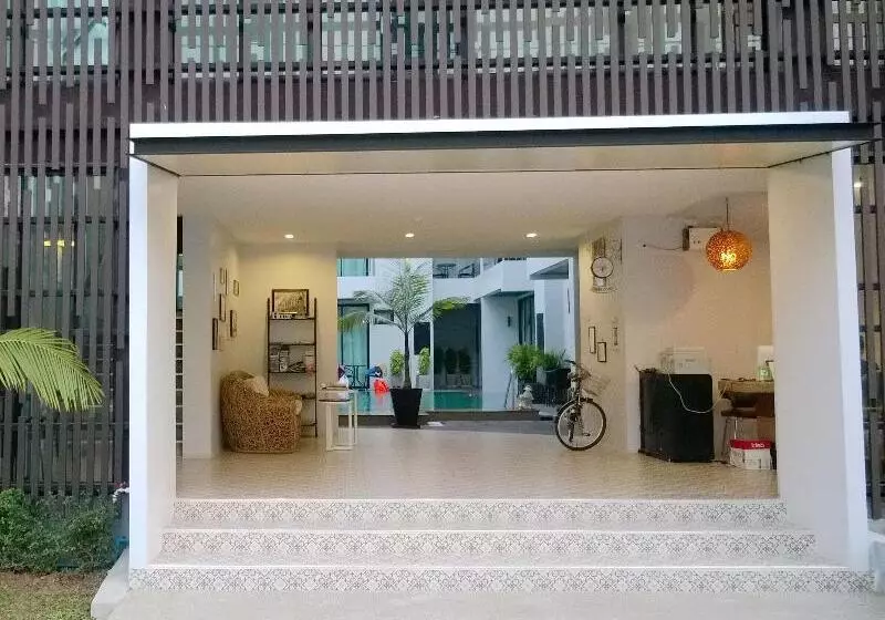 Hotelli Good Day Phuket