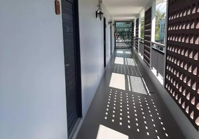 Hotelli Good Day Phuket