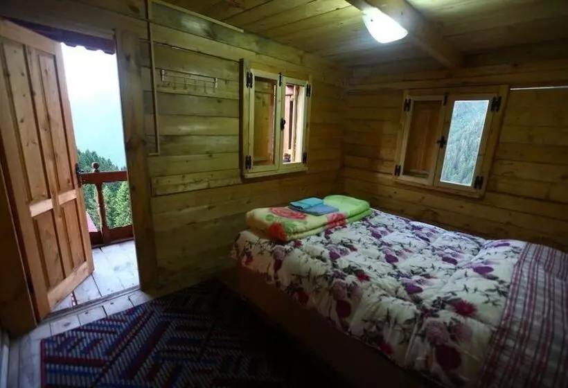 Hotelli Hazindag Doga Konuk Evi