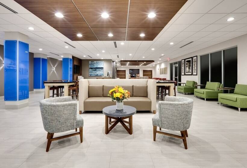 Hotelli Holiday Inn Express & Suites   Plano   The Colony, An Ihg