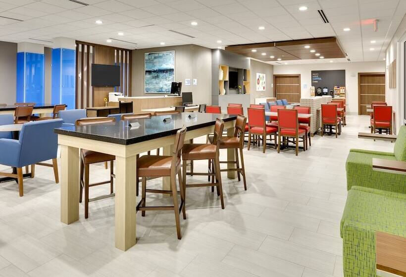 Hotelli Holiday Inn Express & Suites   Plano   The Colony, An Ihg