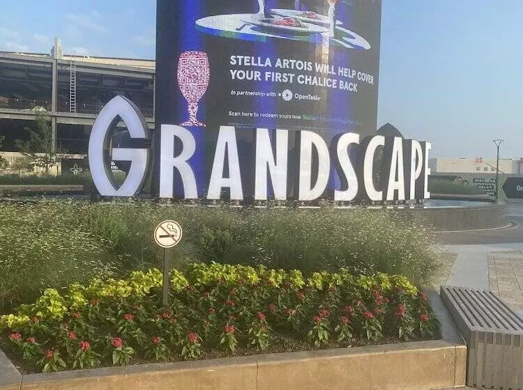 Hotelli Holiday Inn Express & Suites   Plano   The Colony, An Ihg