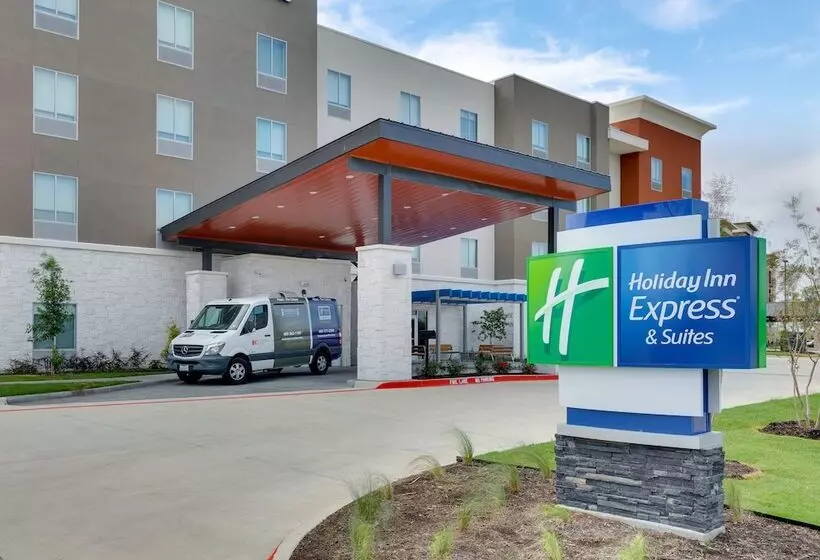 Hotelli Holiday Inn Express & Suites   Plano   The Colony, An Ihg