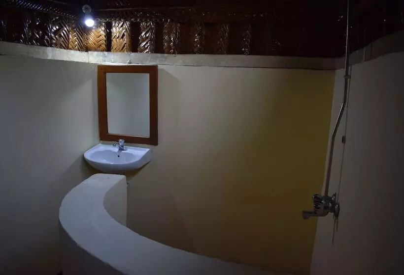 هتل Juani Beach Bungalows