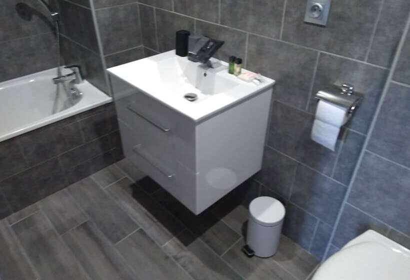 호텔 Les Voyageurs