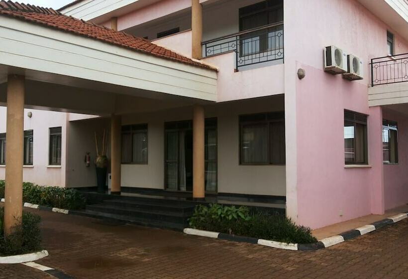 هتل Lillian Towers