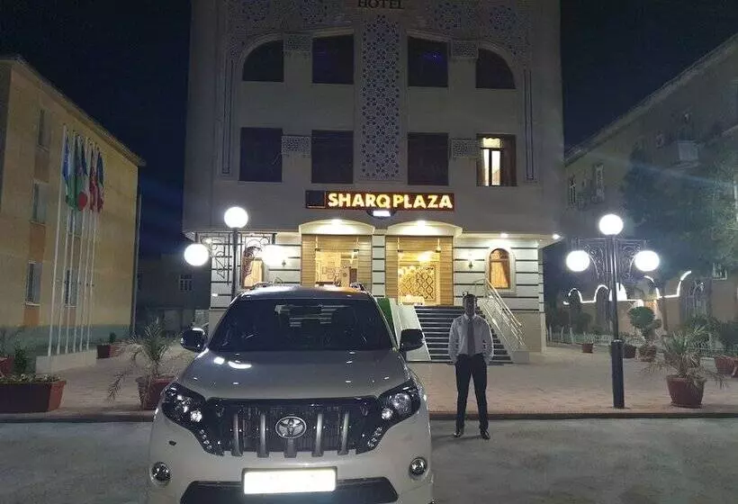 Hotel Sharq Plaza