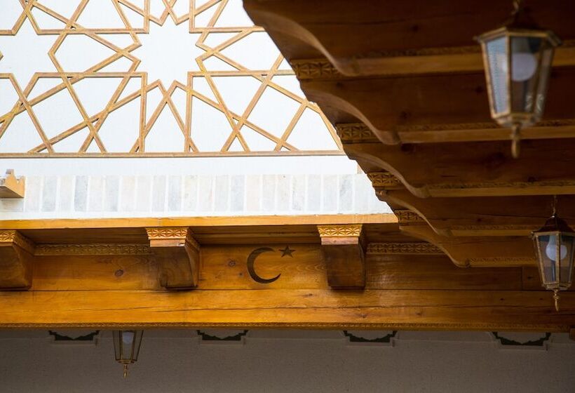 هتل Volida Boutique