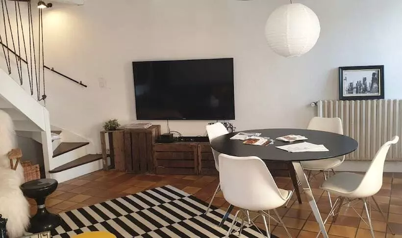 La Maison De Riri