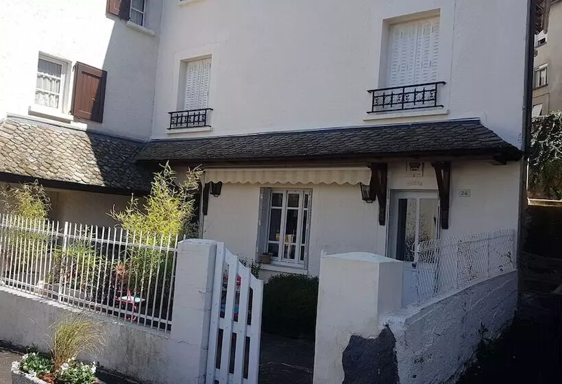 La Maison De Riri