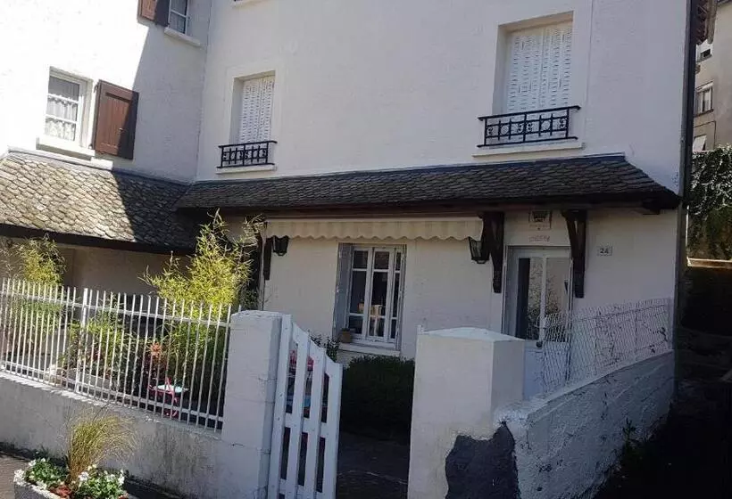 La Maison De Riri