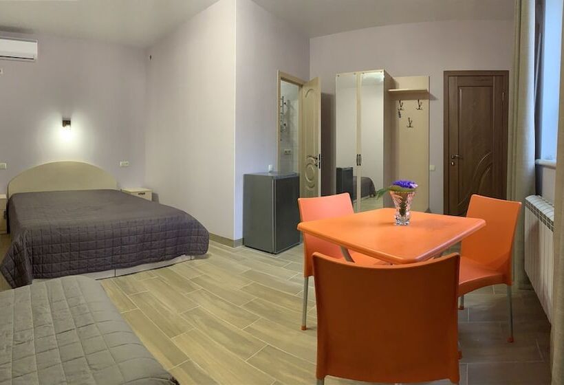 Mini Otel Novoberegovoi